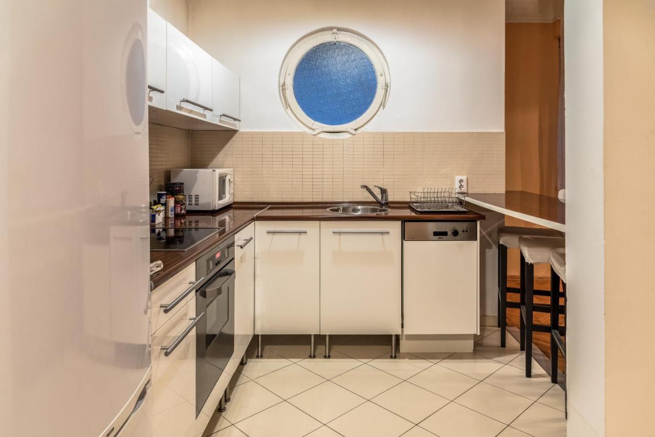 Elizabeth Bridge With Gellert-Hill View Apartment Budapest Ngoại thất bức ảnh